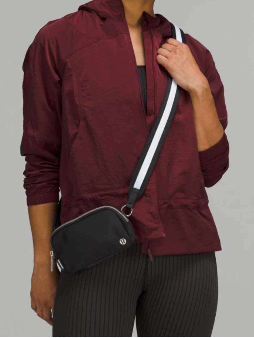 NWT Lululemon Everywhere Crossbody Bag Black / White